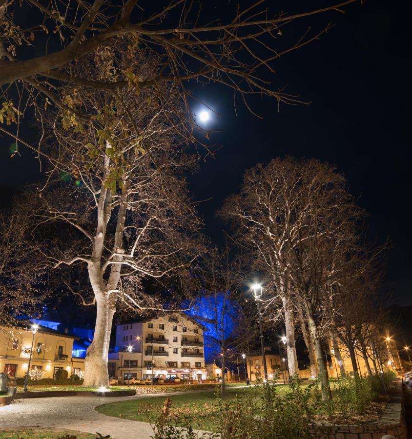 Crimea Wine Hotel เคียเวนนา ภายนอก รูปภาพ